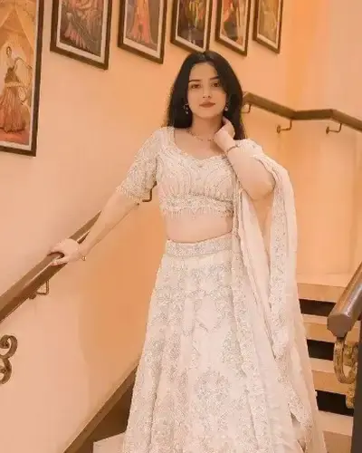 Escort Pashchimi Singhbhum